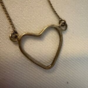 Elegant silver Heart Necklace